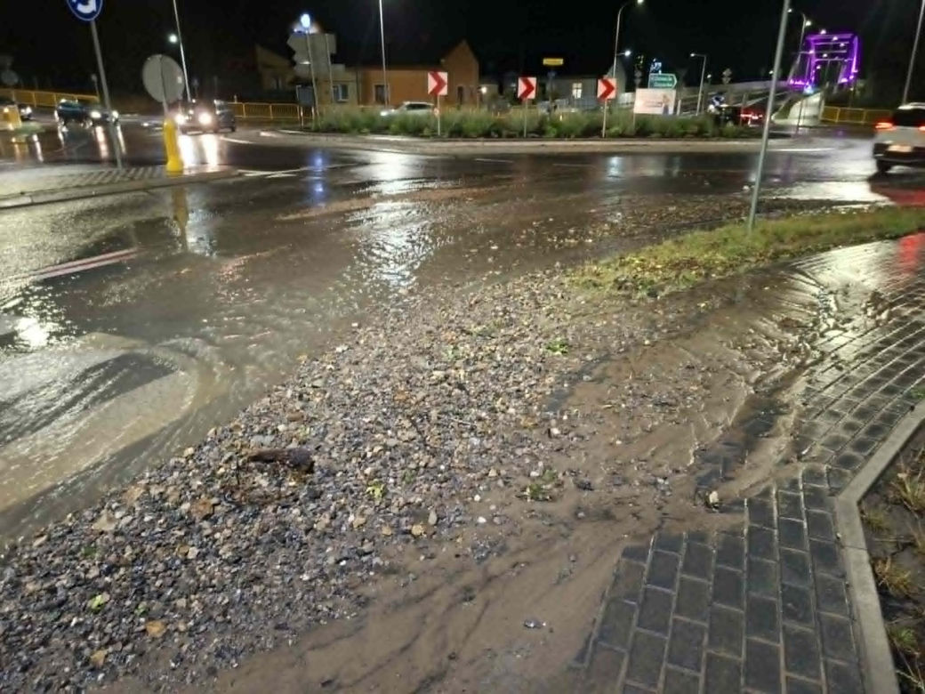 Zalane Starachowice. Widoki po burzy 1.07.2026