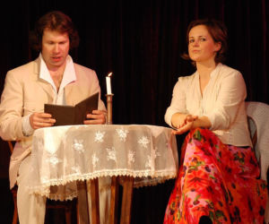Kabaret Hrabi wywodzi się z Zielonej Góry