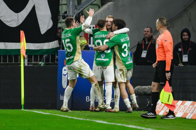 Lechia Gdańsk - Górnik Zabrze, zdjęcia kibiców i zawodników z meczu 18, kolejki PKO BP Ekstraklasy