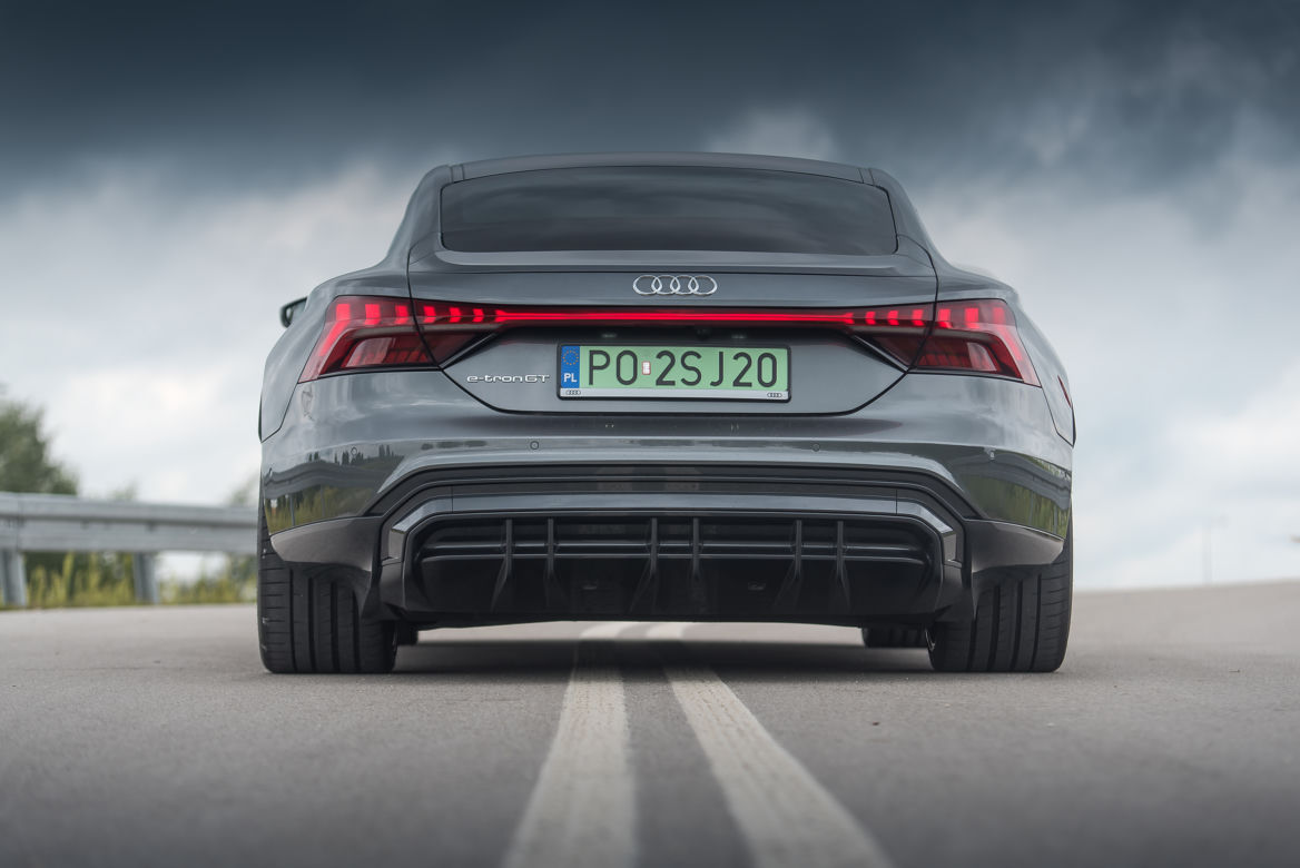 Audi e-tron GT quattro