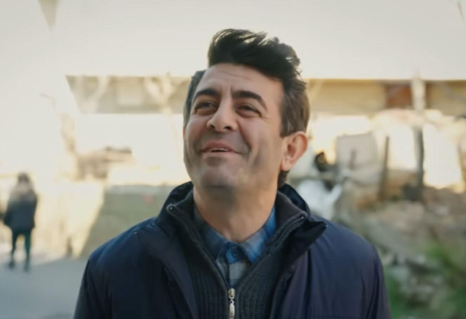 "Panna młoda", odcinek 24: Engin rozpoczyna walkę o uwolnienie Cemila z aresztu