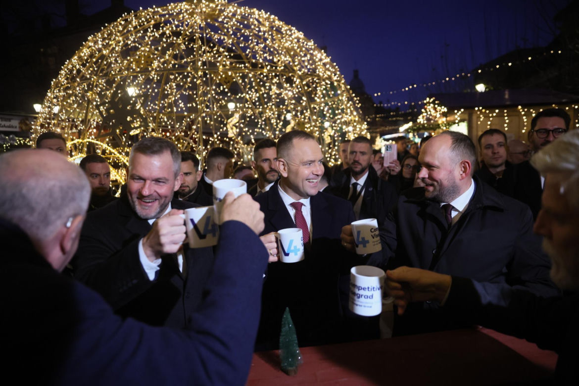 Karol Nawrocki wpadł na jarmark świąteczny