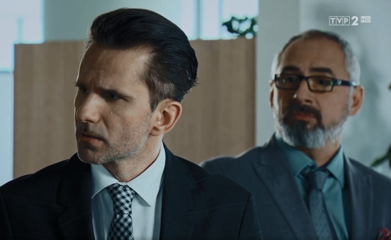 M jak miłość, odcinek 1596, Adam Werner (Jacek Kopczyński), Kamil (Marcin Bosak)