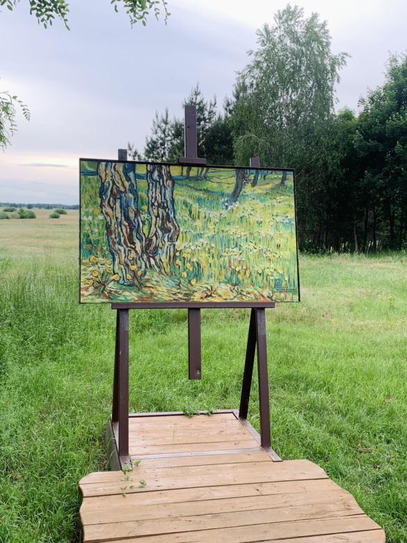 Kolorowe domy inspirowane twórczością Vincenta van Gogha zamieniły wieś liczącą zaledwie stu mieszkańców w prawdziwą atrakcję turystyczną