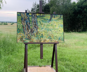Kolorowe domy inspirowane twórczością Vincenta van Gogha zamieniły wieś liczącą zaledwie stu mieszkańców w prawdziwą atrakcję turystyczną