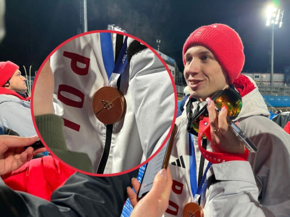 Sama szefowa uhonorowała Kacpra Tomasiaka! Polski skoczek już z drugim medalem IO