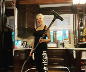 Magda Narożna idzie do pracy. Gwiazda Pięknych i Młodych przeżywa kryzys? [ZDJĘCIA]