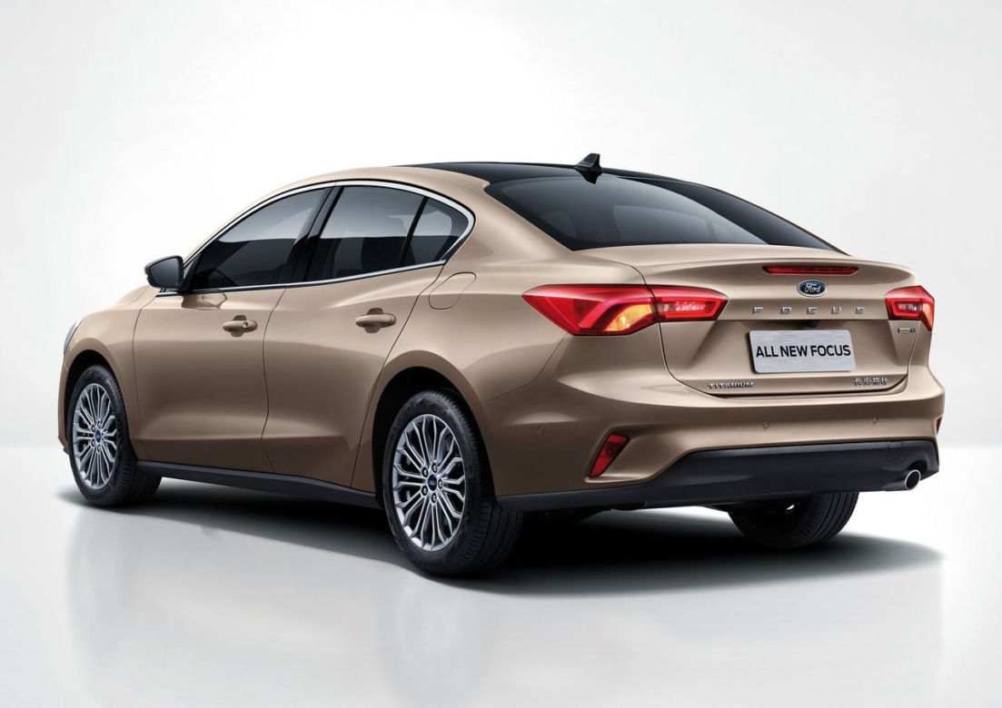 Ford Focus Sedan 2019