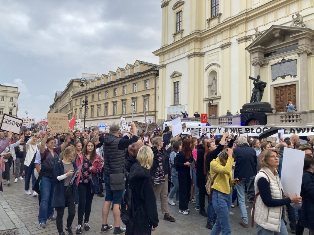 Marsz Strajku Kobiet "Ani jednej więcej!"