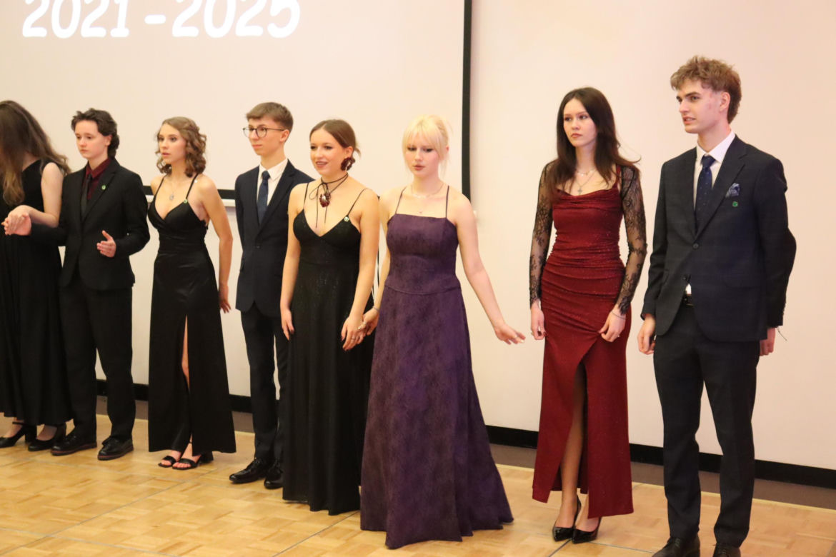 Studniówka V Liceum Ogólnokształcące w Poznaniu -