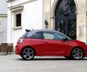 Opel Adam S