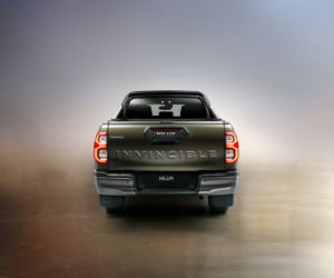  Nowa Toyota Hilux 2.8 Diesel 204 KM