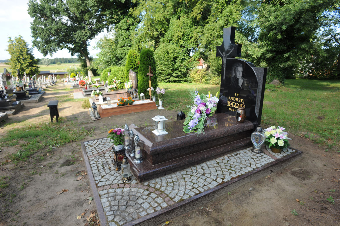Grób Andrzeja Leppera