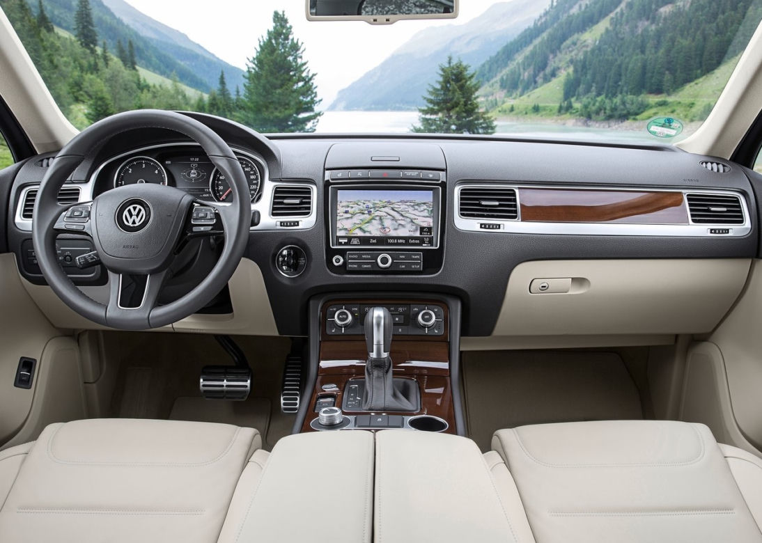 2014 Volkswagen Touareg po liftingu
