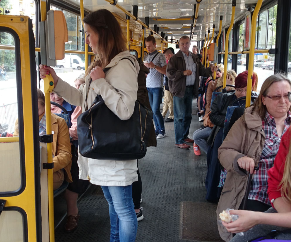 Tramwaj linii 43 jeździ aż o 10 minut dłużej
