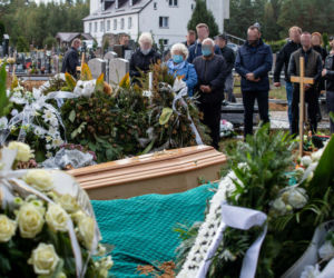 Pogrzeb Bezczela. Rodzina i przyjaciele pożegnali rapera [ZDJĘCIA]