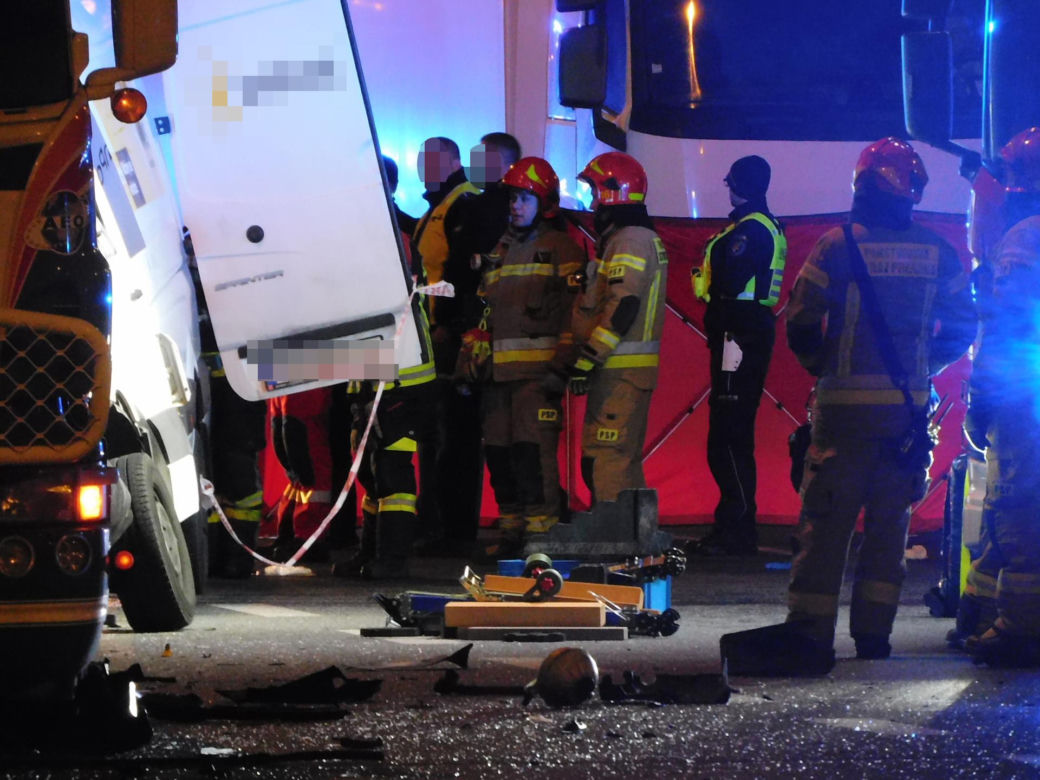 Tragedia na S2 pod Warszawą. Pięć osób nie żyje w wyniku wypadku drogowego w pobliżu Konotopy!