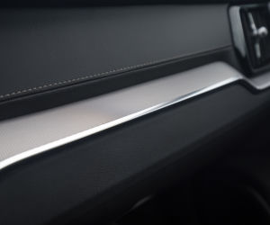 Volvo V60 T8 Twin Engine AWD R-Design AT8