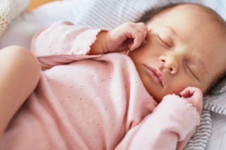 Becikowe 2026. Co zrobić, aby otrzymać jednorazową zapomogę z tytułu urodzenia się dziecka?