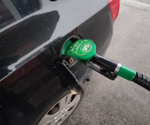 Benzyna w Toruniu poszła w dół! Kierowcy przecierali oczy ze zdumienia