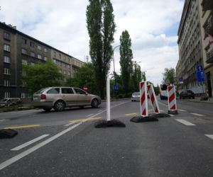 Apokalipsa na Al. Trzech Wieszczów. Rozkopane ulice, horror na drogach