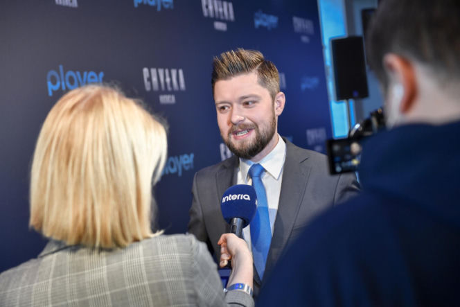 Remigiusz Mróz  zarobił miliony