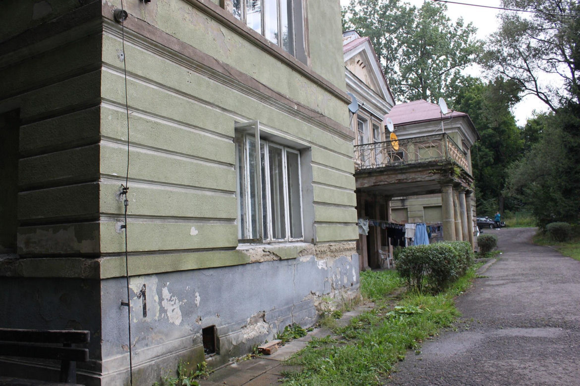 Dwór w Brodach odzyskuje blask. To jeden z najpiękniejszych zabytków w Małopolsce