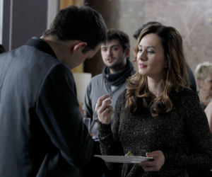 Przyjaciółki 3 sezon odcinek 28 (odc. 2). Zuza (Anita Sokołowska), Wojtek (Lesław Żurek)