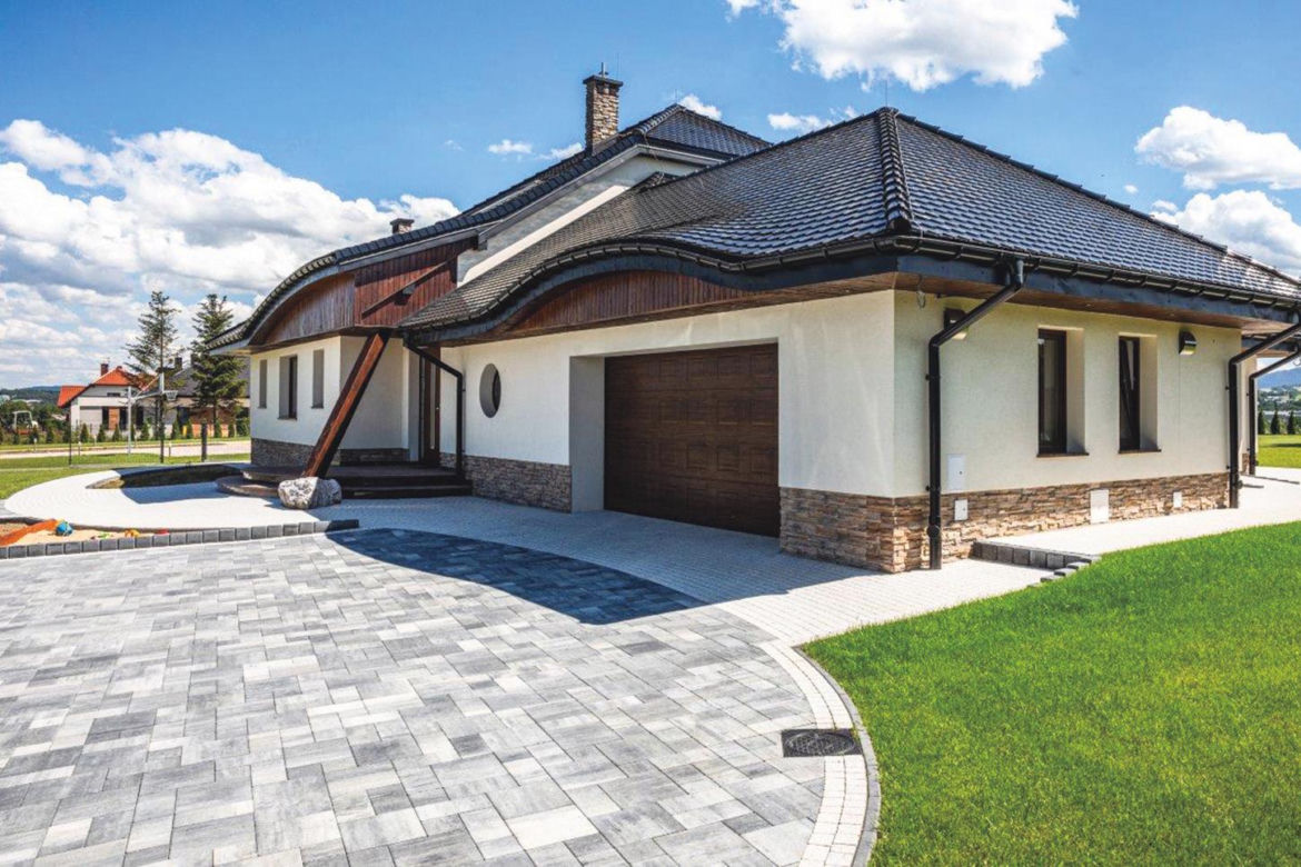 Podjazd z kostki betonowej 