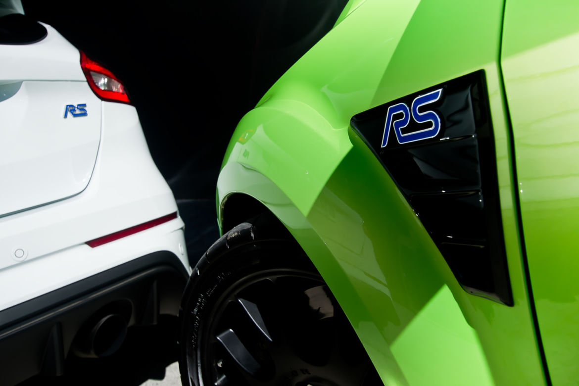Ford Focus RS 2.3 EcoBoost i Ford Focus RS 2.5 Duratec