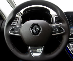 Renault Espace 1.6 dCi EDC 4Control Initiale Paris