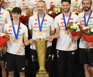 Złoci medaliści ME przywitani przez kibiców na lotnisku