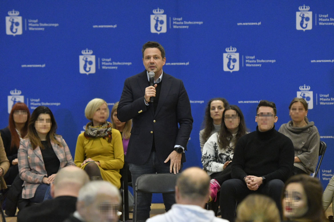 Trzaskowski i Krajewski walczą w dzielnicach