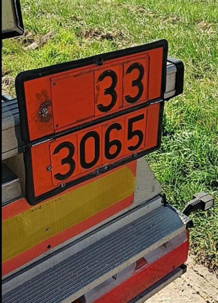 Nieszczelna cysterna na DK 50