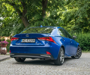 Lexus IS300h F SPORT