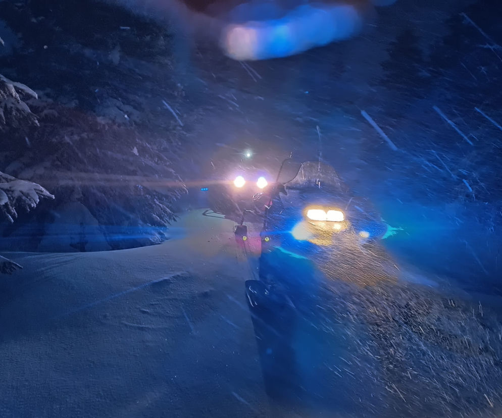Ekstremalne warunki w Karkonoszach. Wprowadzono trzeci stopień zagrożenia lawinowego
