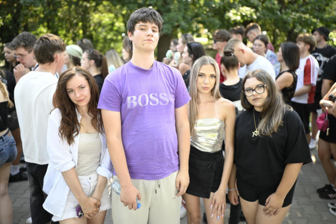 Drugi koncert The Weeknd w Warszawie. Najwierniejsi fani nie przestraszyli się morderczego upału. Znajdź się na zdjęciach