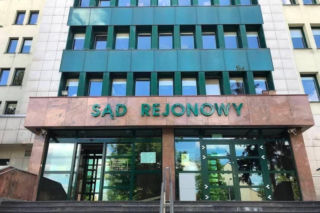 Trzech nastolatków skatowało dwóch mężczyzn przy Kryształowej w Kielcach. Sąd rodzinny zadecyduje o ich losie