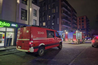 Nocna ewakuacja we Wrocławiu. Mieszkańców obudził duszący zapach