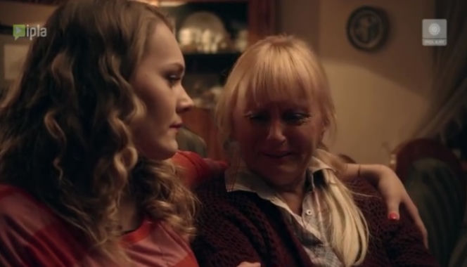 To nie koniec świata odc. 11. Ula (Magdalena Lamparska), Halina (Dorota Pomykała)