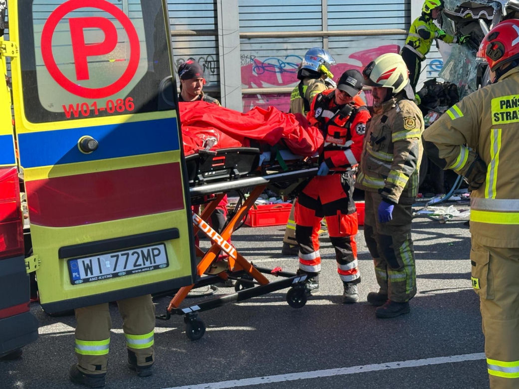 Na trasie S2 w rejonie Ursusa doszło do poważnego wypadku
