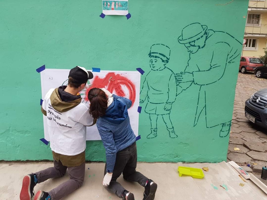 "Dzieci Muranowa" - wyjątkowy mural, który powstał na podstawie archiwalnych zdjęć!