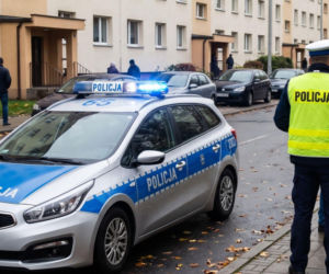 Śmiertelny cios nożem w mieszkaniu. Córka powiadomiła policję o słowach ojca
