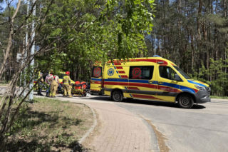 65-latka potrącona na pasach pod Legionowem. Kobieta trafiła do szpitala