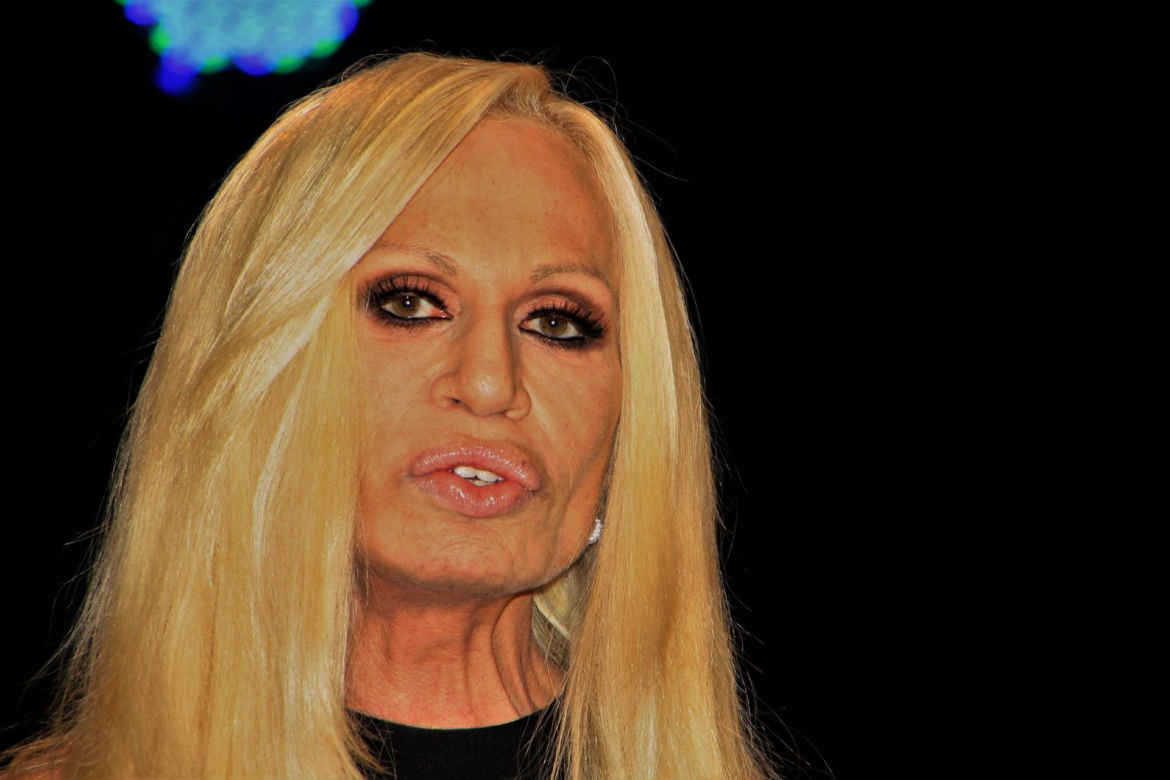 Nie uwierzysz, jak wygląda Donatella Versace! Kolejna metamorfoza