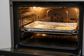 Ochrona blachy lub rusztów w piekarniku