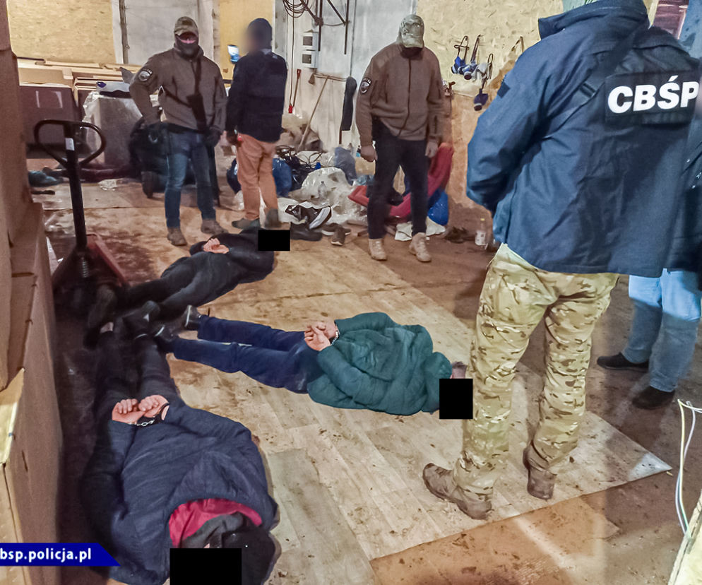 Akcja CBŚP i KAS w powiecie golubsko-dobrzyńskim. Pięcioro zatrzymanych