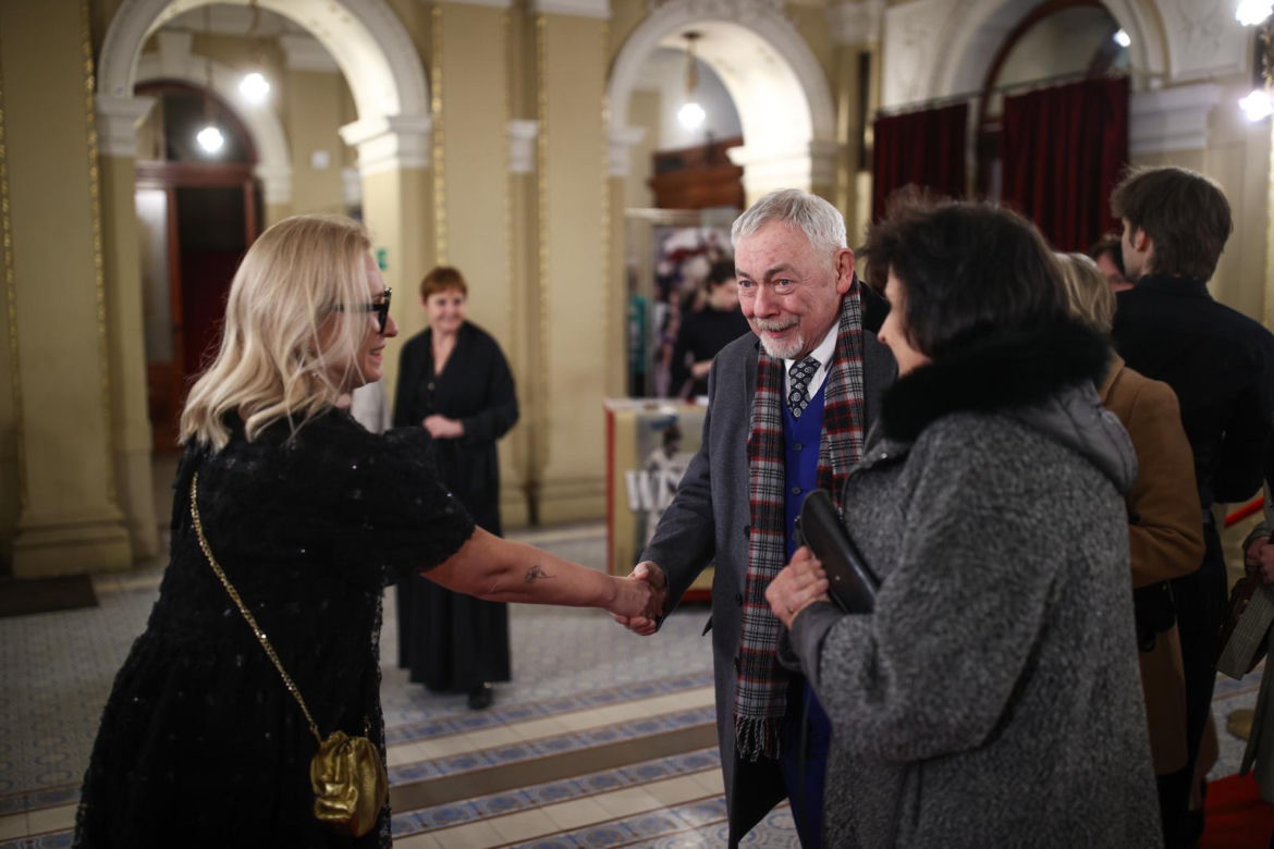 "Wesele" w reż. Mai Kleczewskiej w Teatrze Słowackiego w Krakowie. Premiera przyciągnęła tłumy