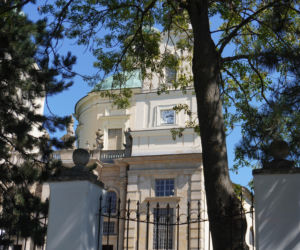 Klimontów. To miasto w woj. świętokrzyskim olśniewa średniowiecznym centrum