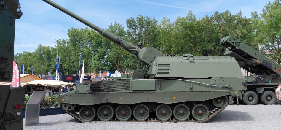 Panzerhaubitze 2000 (PzH 2000) niemiecka samobieżna haubicoarmata kalibru 155 mm